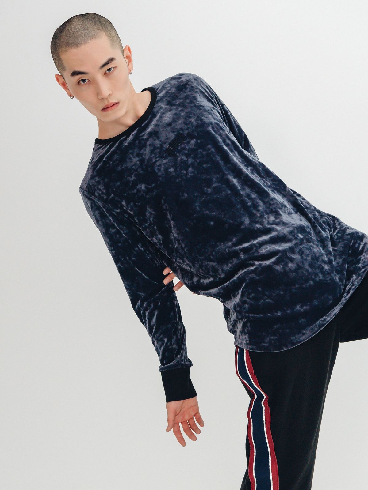 모빈스알(MOVINS.R) AXIO DARK MOON VELVET TOP HTR GREY