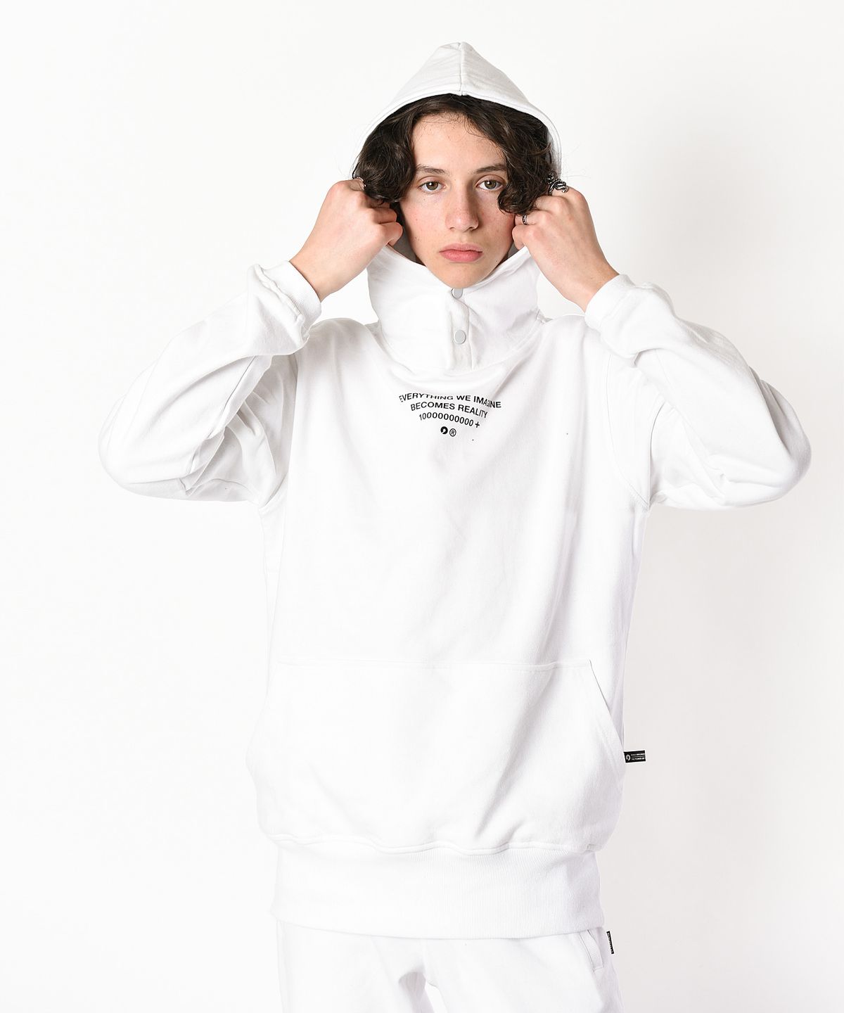 레이쿠(REIKU) rk imagine snap hoodie white  버튼 후드티