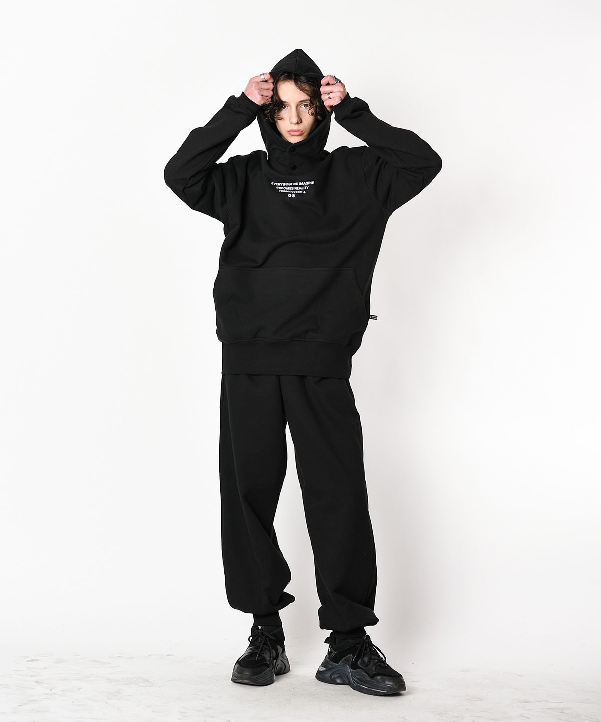레이쿠(REIKU) rk imagine snap hoodie black  버튼 후드티