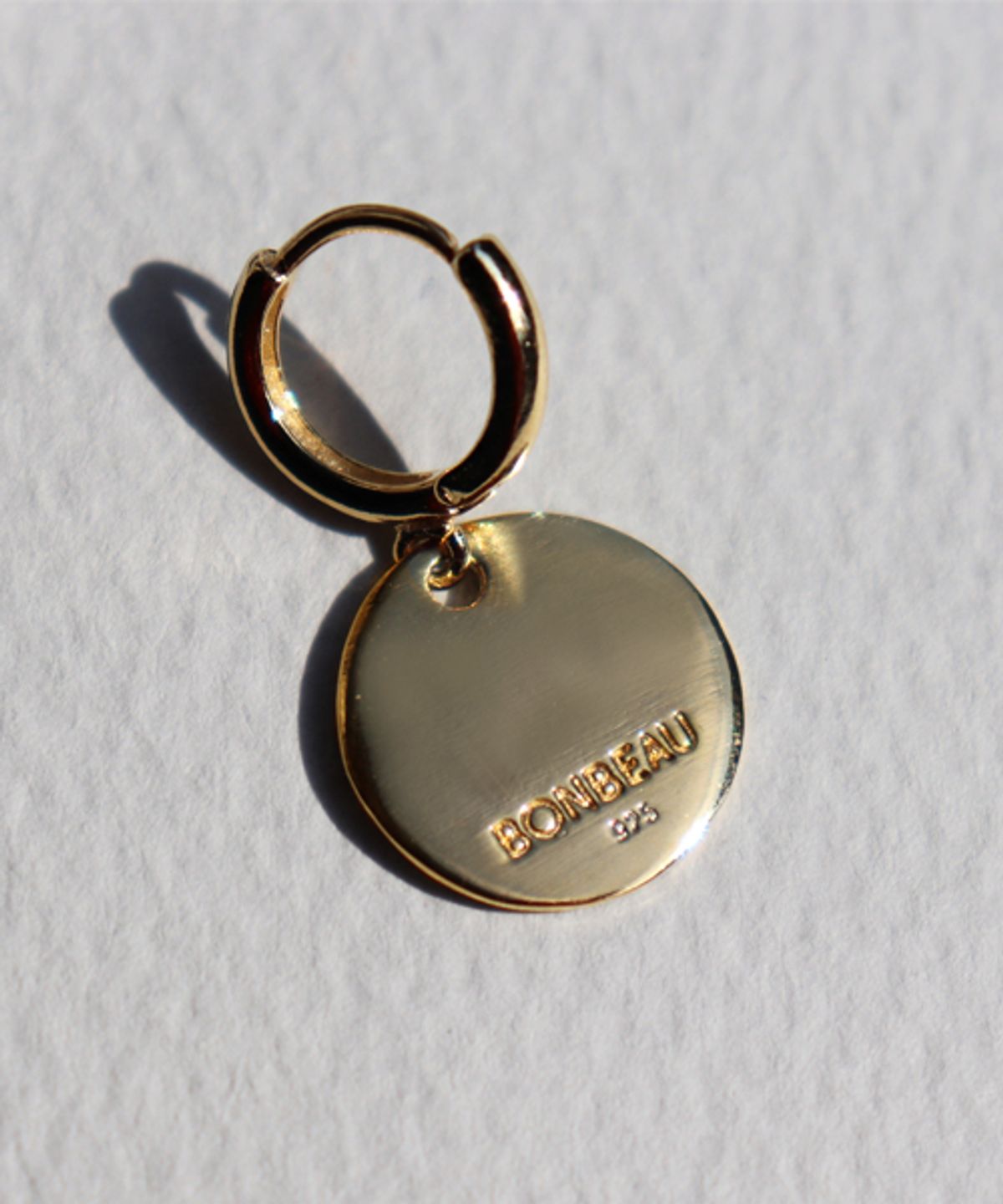 봉보(BONBEAU) Cute smile ring Earrings 코인 드롭 스마일 귀걸이