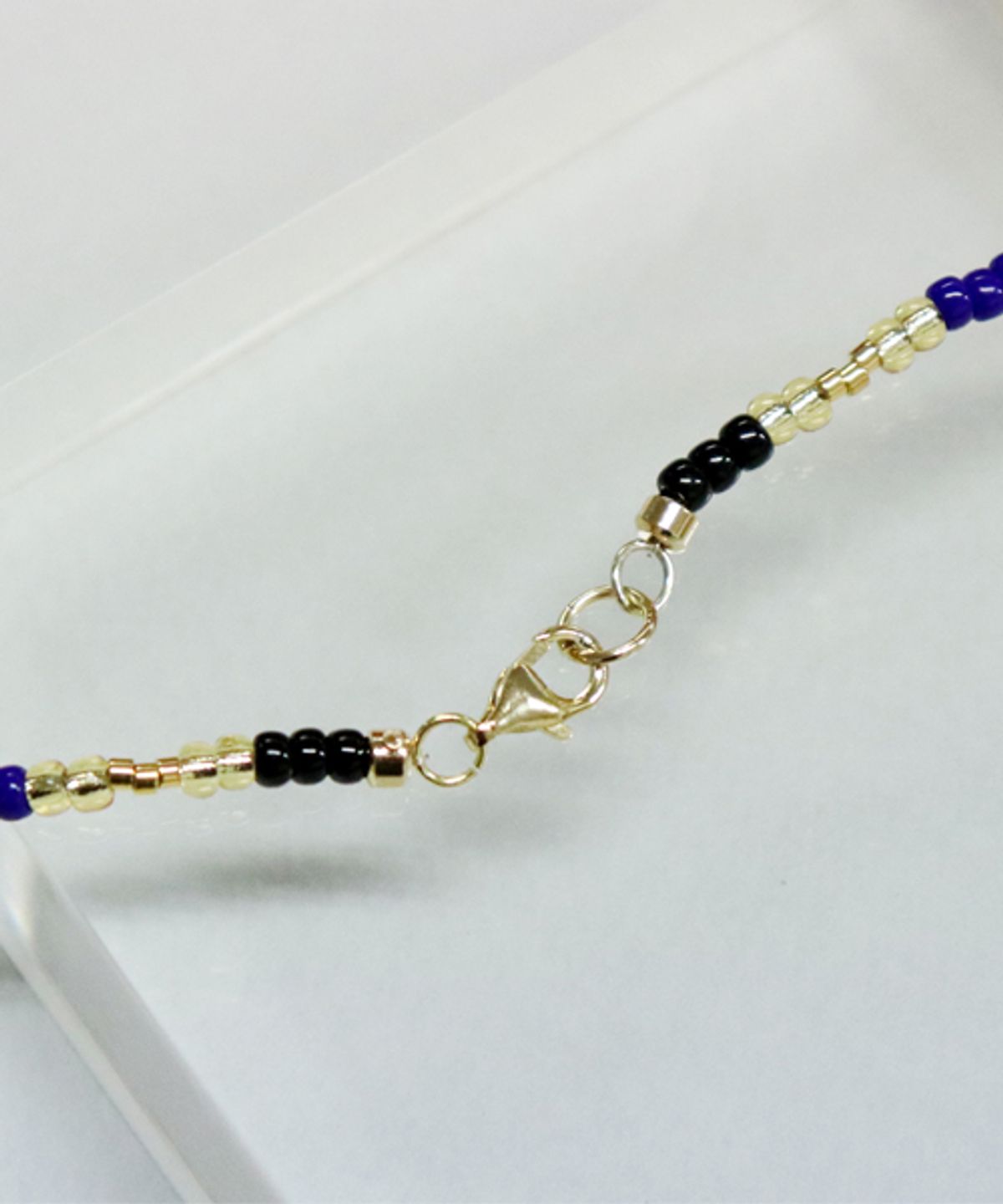 봉보(BONBEAU) Bright airplane pendent Necklace 비행기 팬던트 비즈목걸이