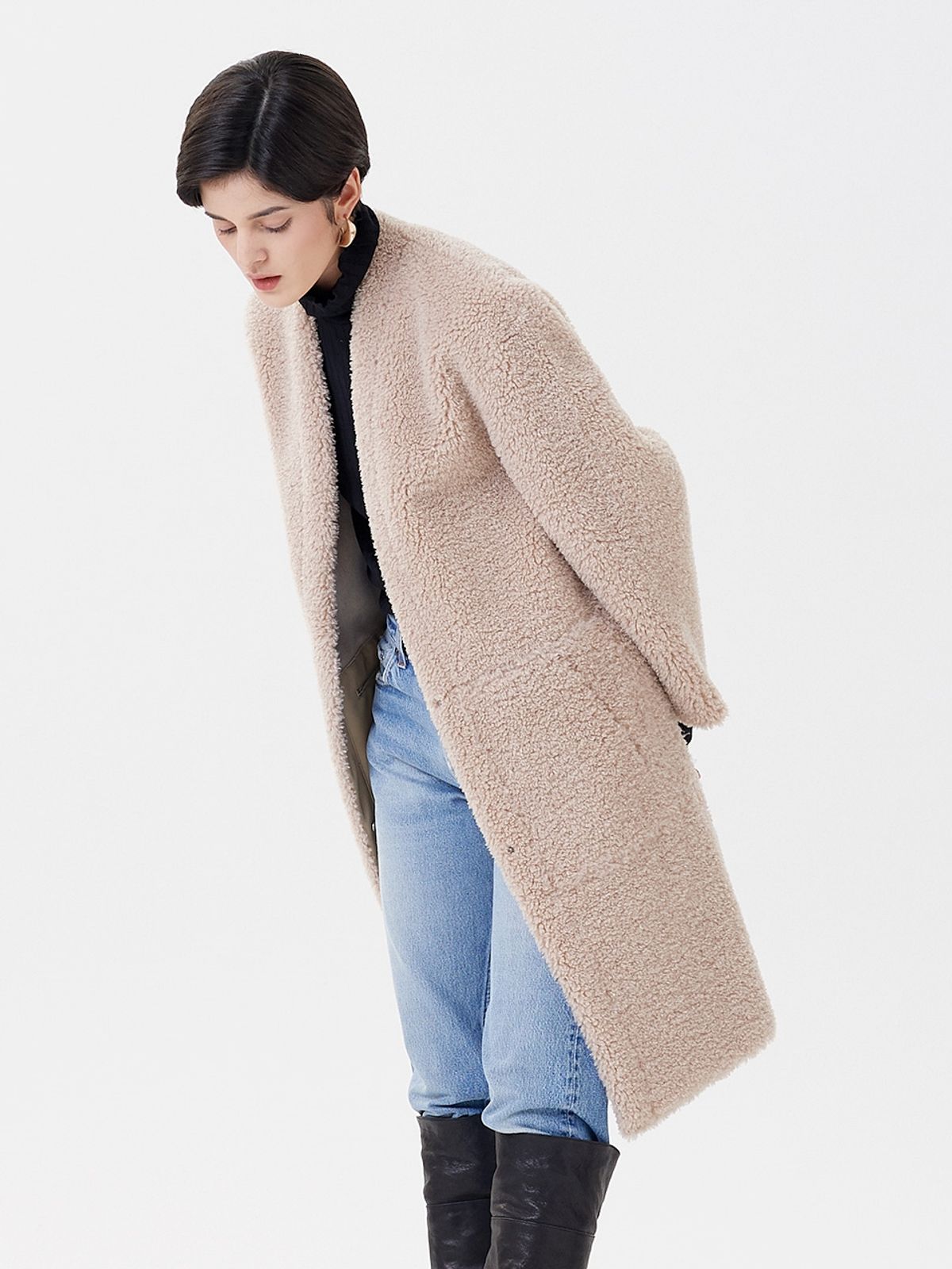 핀블랙(PINBLACK) REVERSIBLE NOKARA SLIT LONG MUSTANG COAT BEIGE