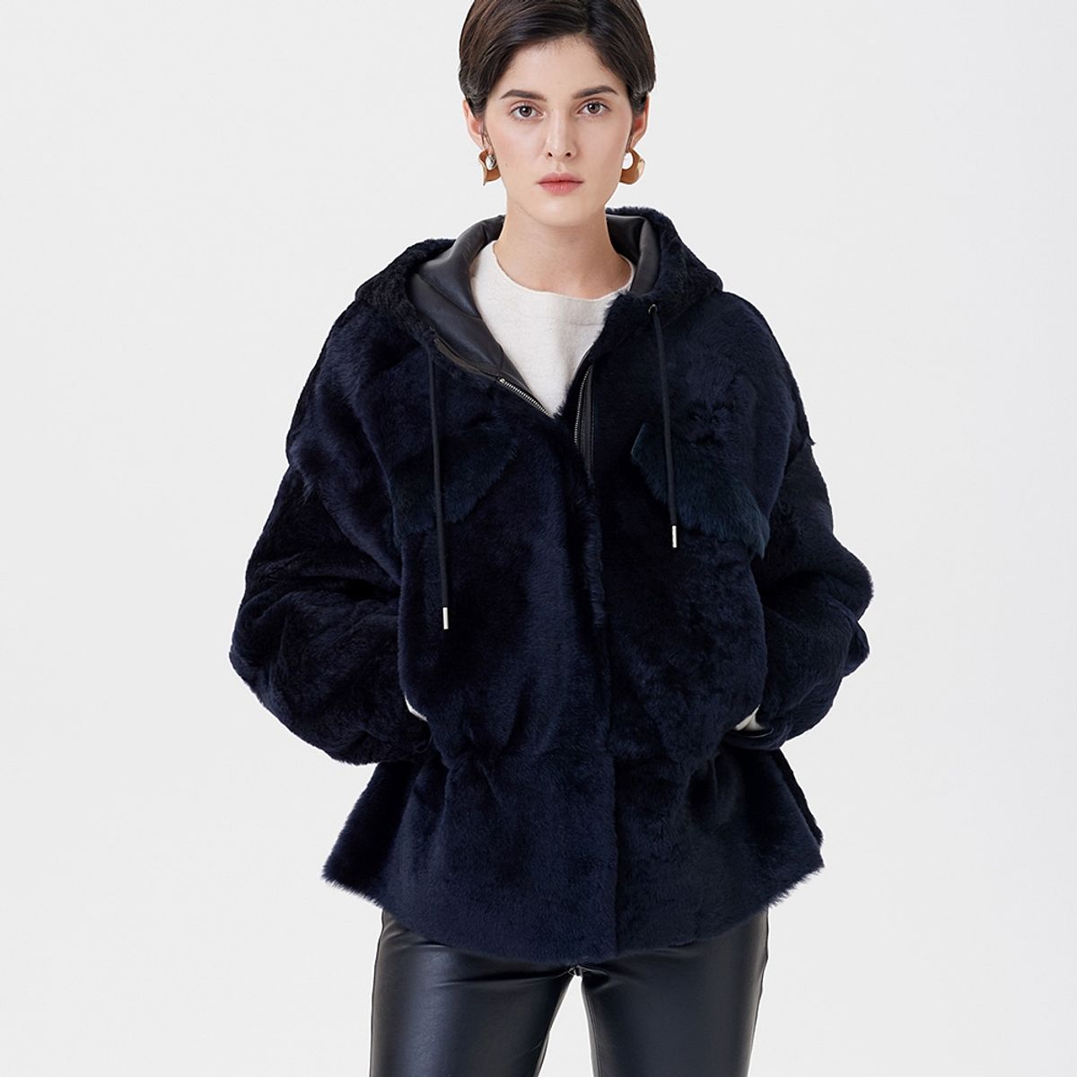 핀블랙(PINBLACK) REVERSIBLE REAL HOOD MUSTANG NAVY