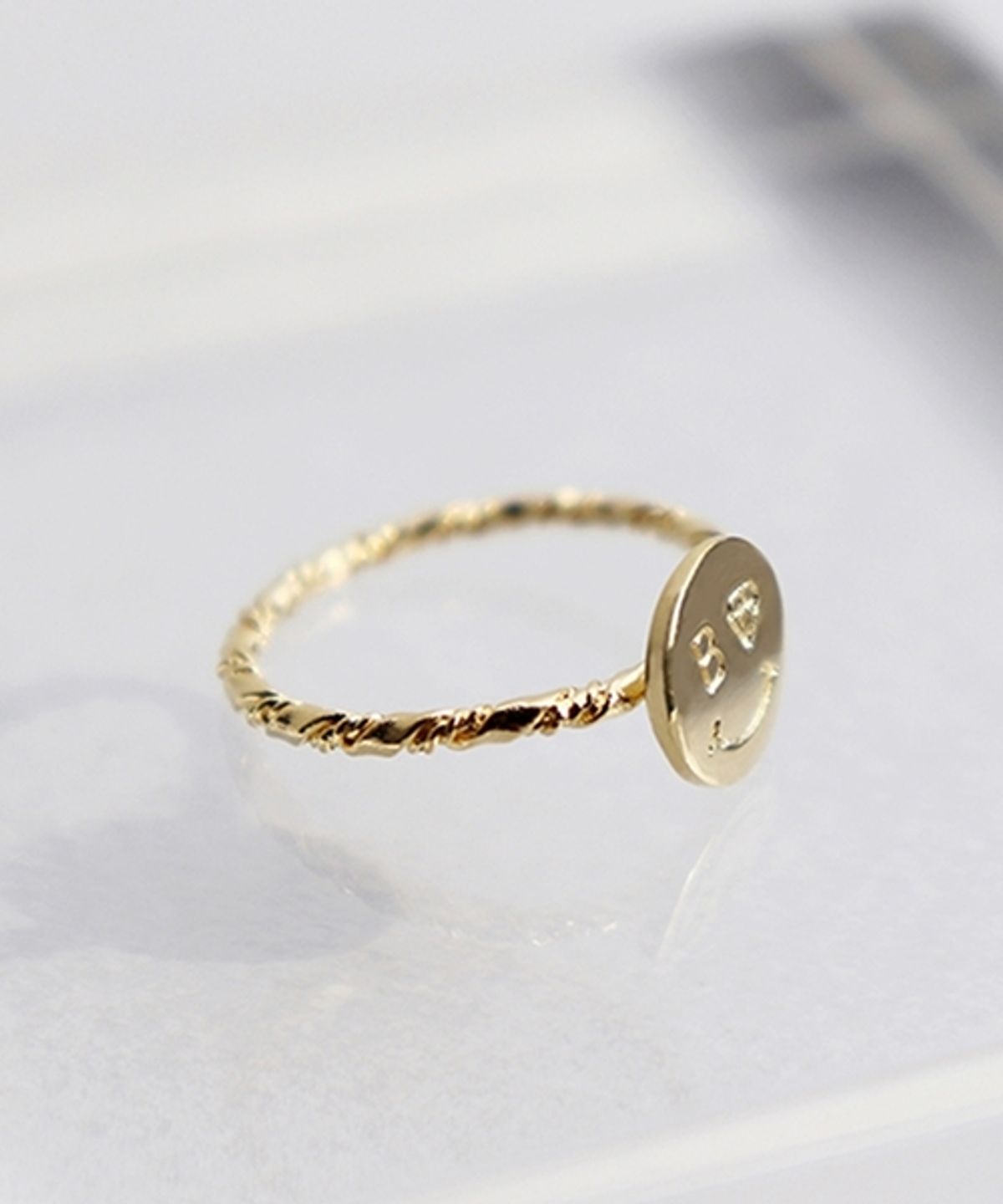 봉보(BONBEAU) Simple smile coin gold Ring 스마일 골드 코인반지