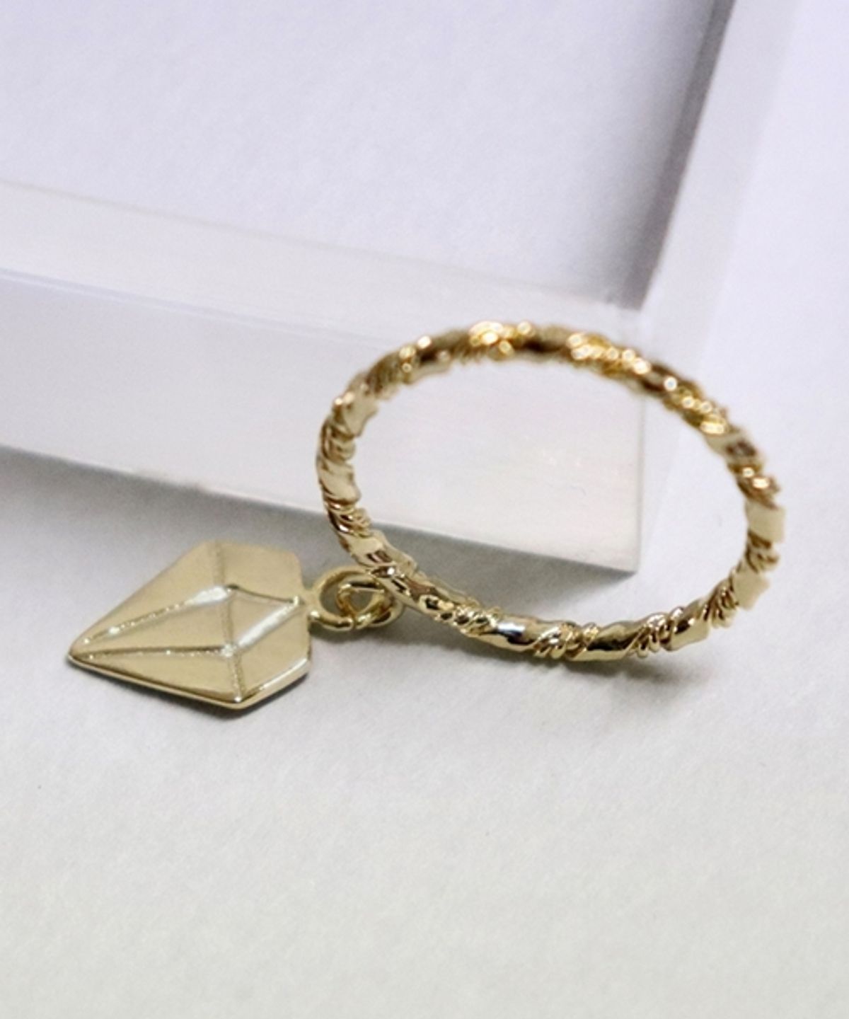봉보(BONBEAU) Double twist Dia drop Ring 더블 트위스트 링 다이아 달랑이 반지