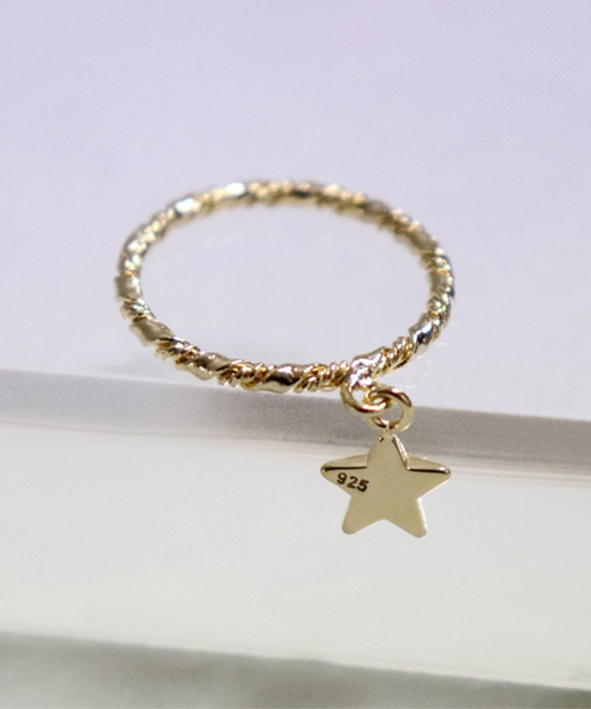 봉보(BONBEAU) Double twist star drop Ring 더블 트위스트 링 별 달랑이 반지