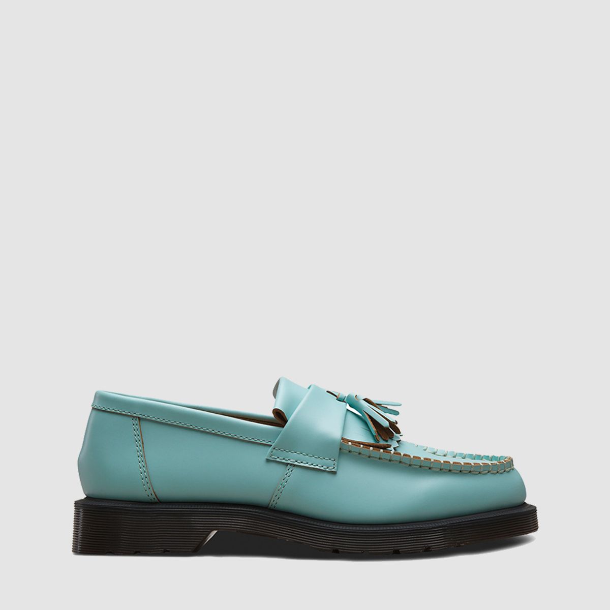 닥터마틴(DR.MARTENS) 아드리안 태슬로퍼