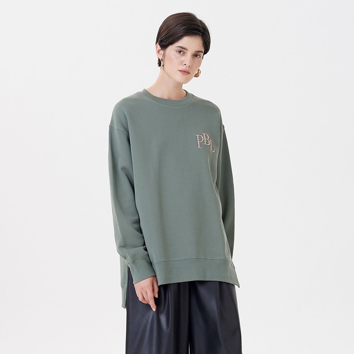 핀블랙(PINBLACK) UNISEX SLIT LOGO EMBROIDERY MTM GREEN