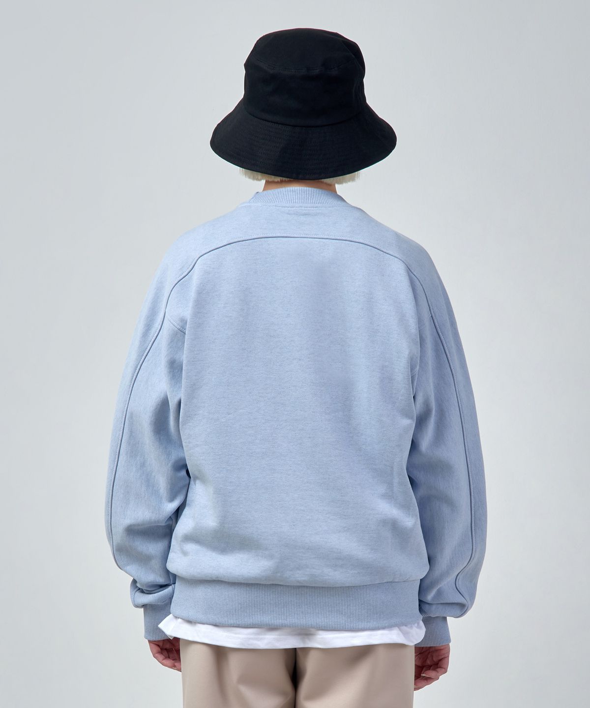 에스에스큐알(SSQR) Unisex Embroidered Sweatshirt KIZ_01_M.BLUE_MEDIUM