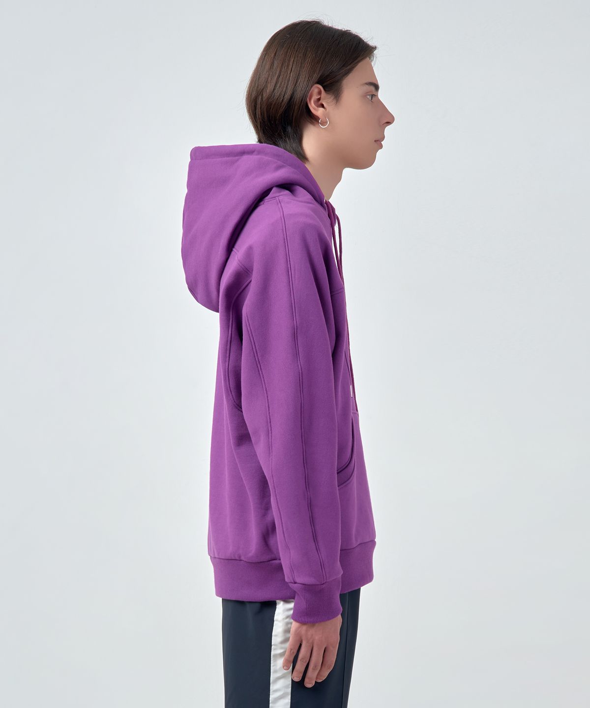 에스에스큐알(SSQR) Unisex Embroidered Hooded Sweatshirt KIZ_H_01_PURPLE_LARGE