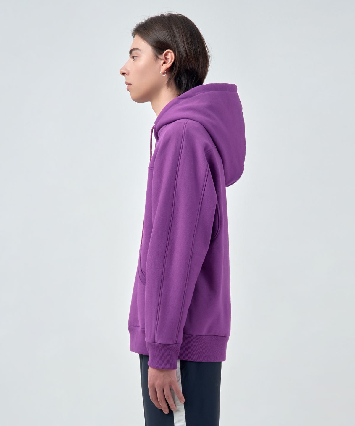 에스에스큐알(SSQR) Unisex Embroidered Hooded Sweatshirt KIZ_H_01_PURPLE_LARGE