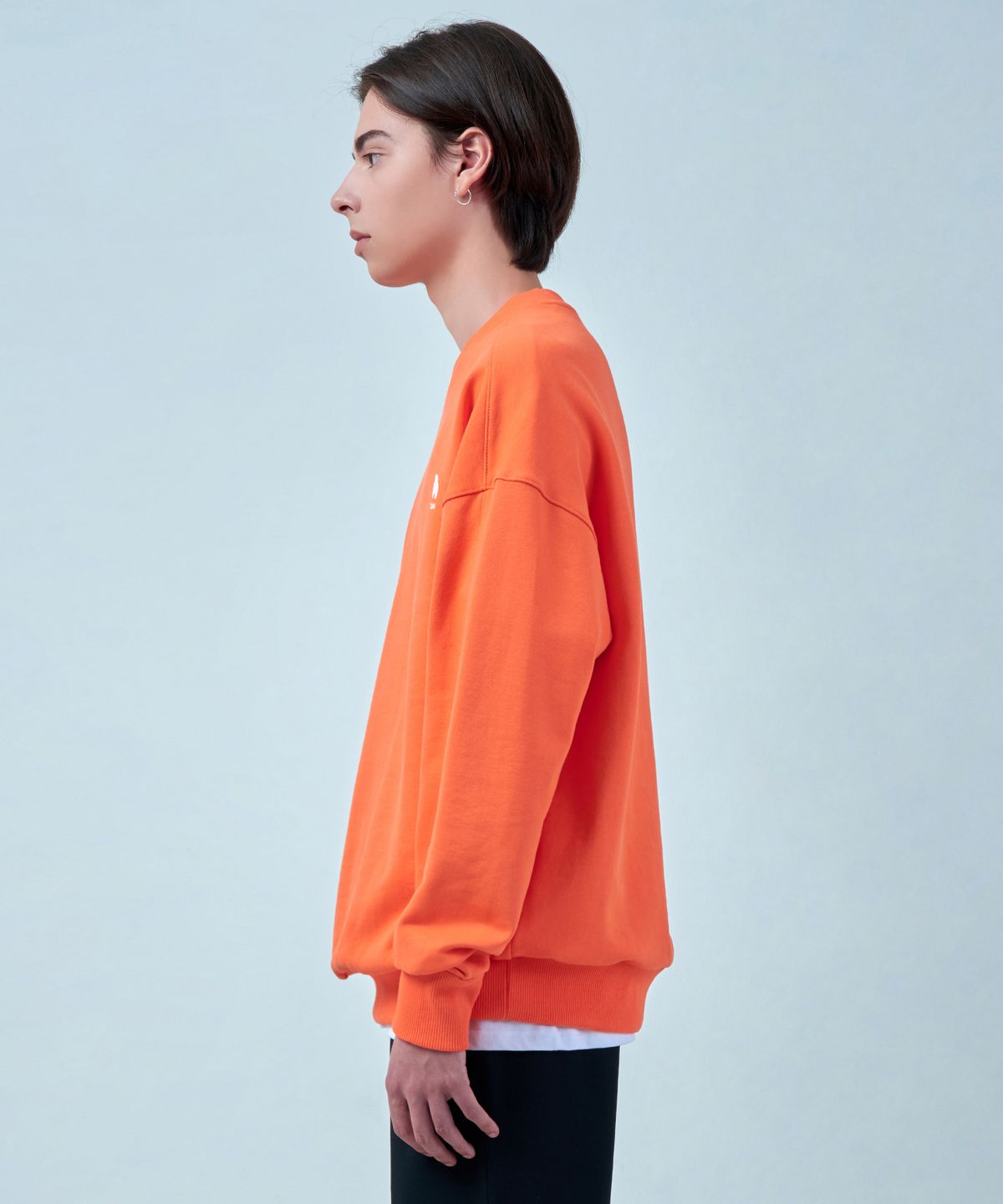 에스에스큐알(SSQR) Unisex Embroidered Sweatshirt ACC_02_CORAL_LARGE