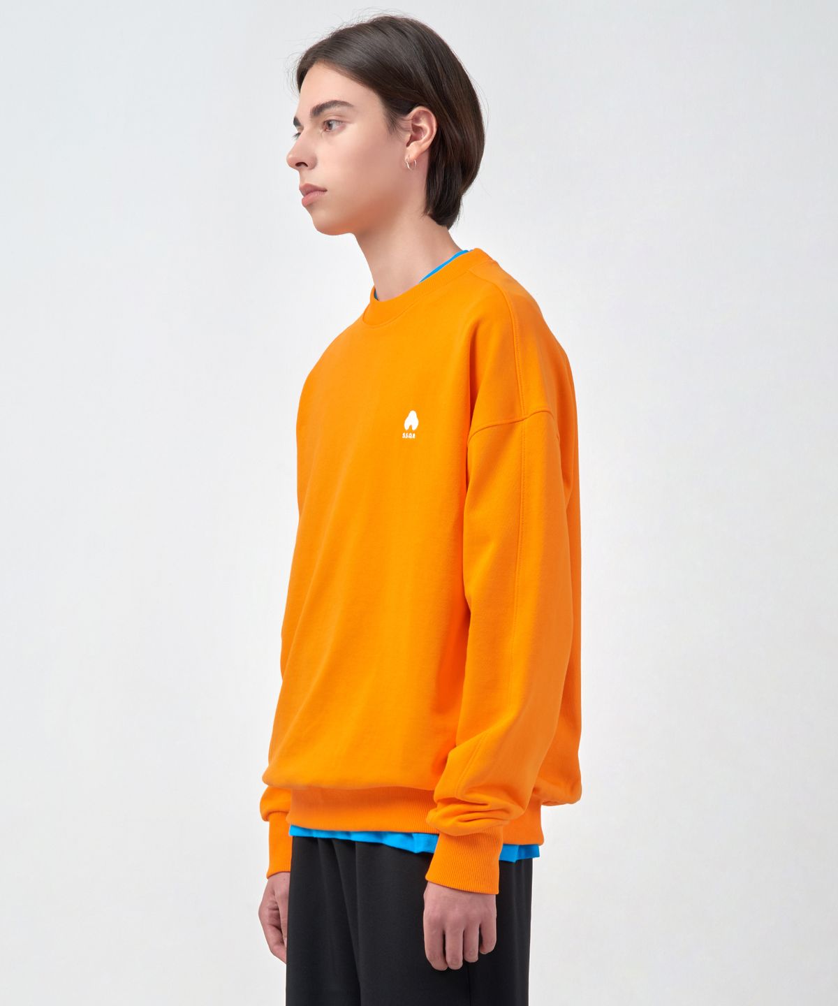 에스에스큐알(SSQR) Unisex Embroidered Sweatshirt ACC_02_ORANGE_LARGE