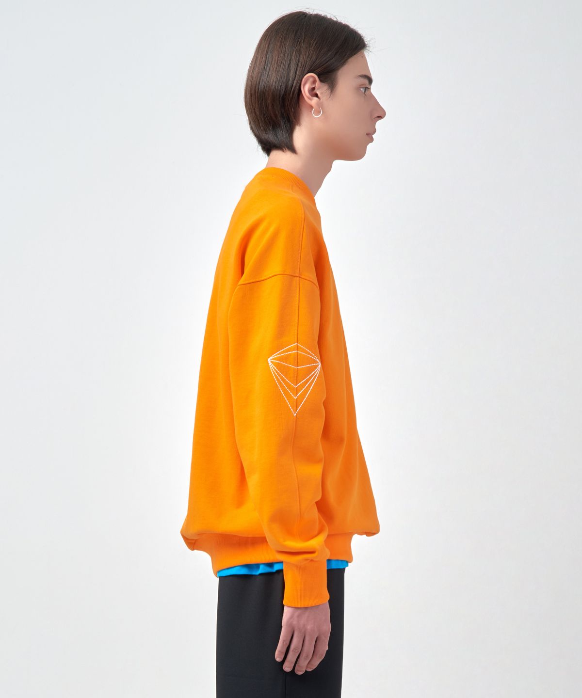 에스에스큐알(SSQR) Unisex Embroidered Sweatshirt ACC_02_ORANGE_LARGE