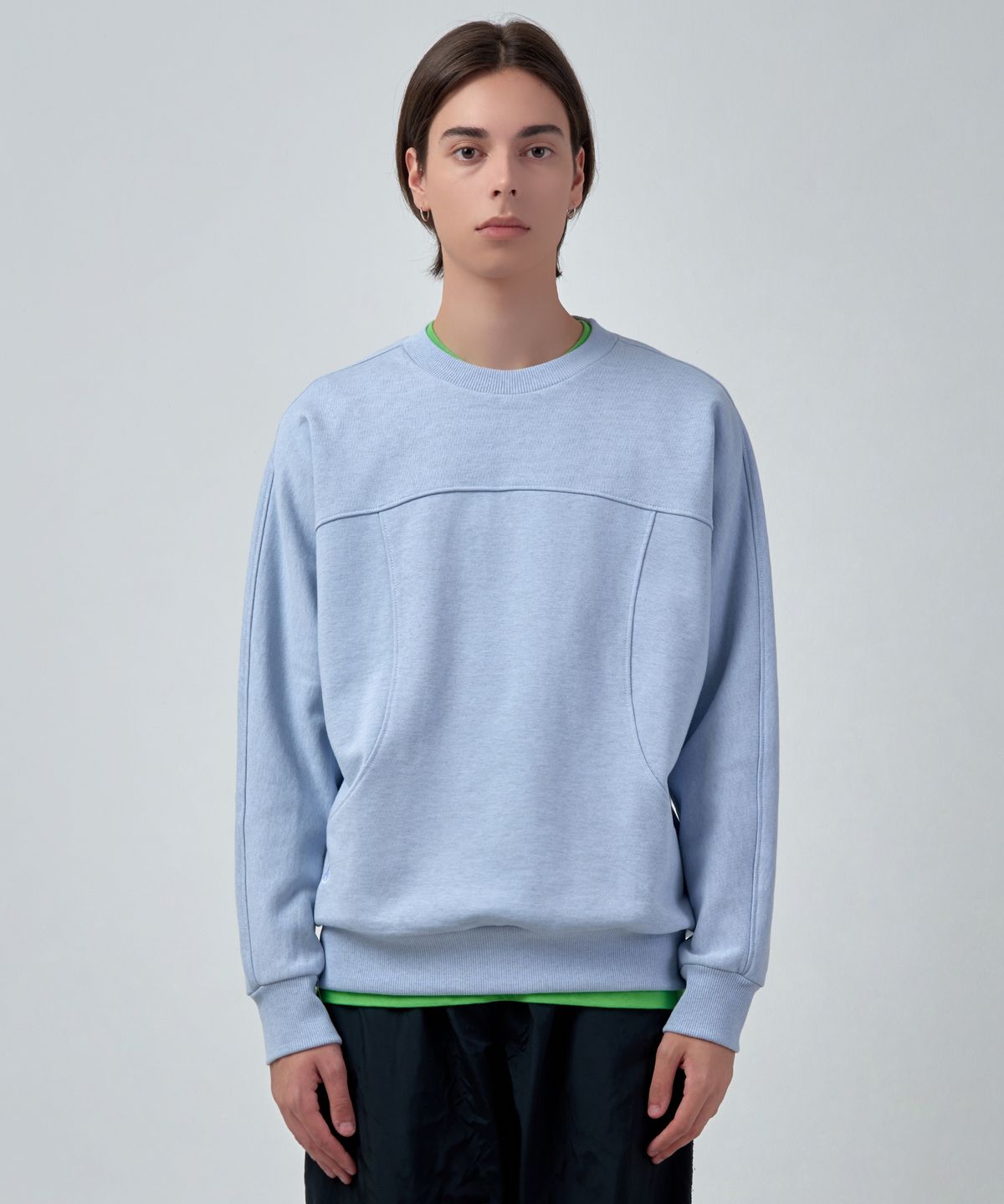 에스에스큐알(SSQR) Unisex Embroidered Sweatshirt KIZ_01_M.BLUE_LARGE