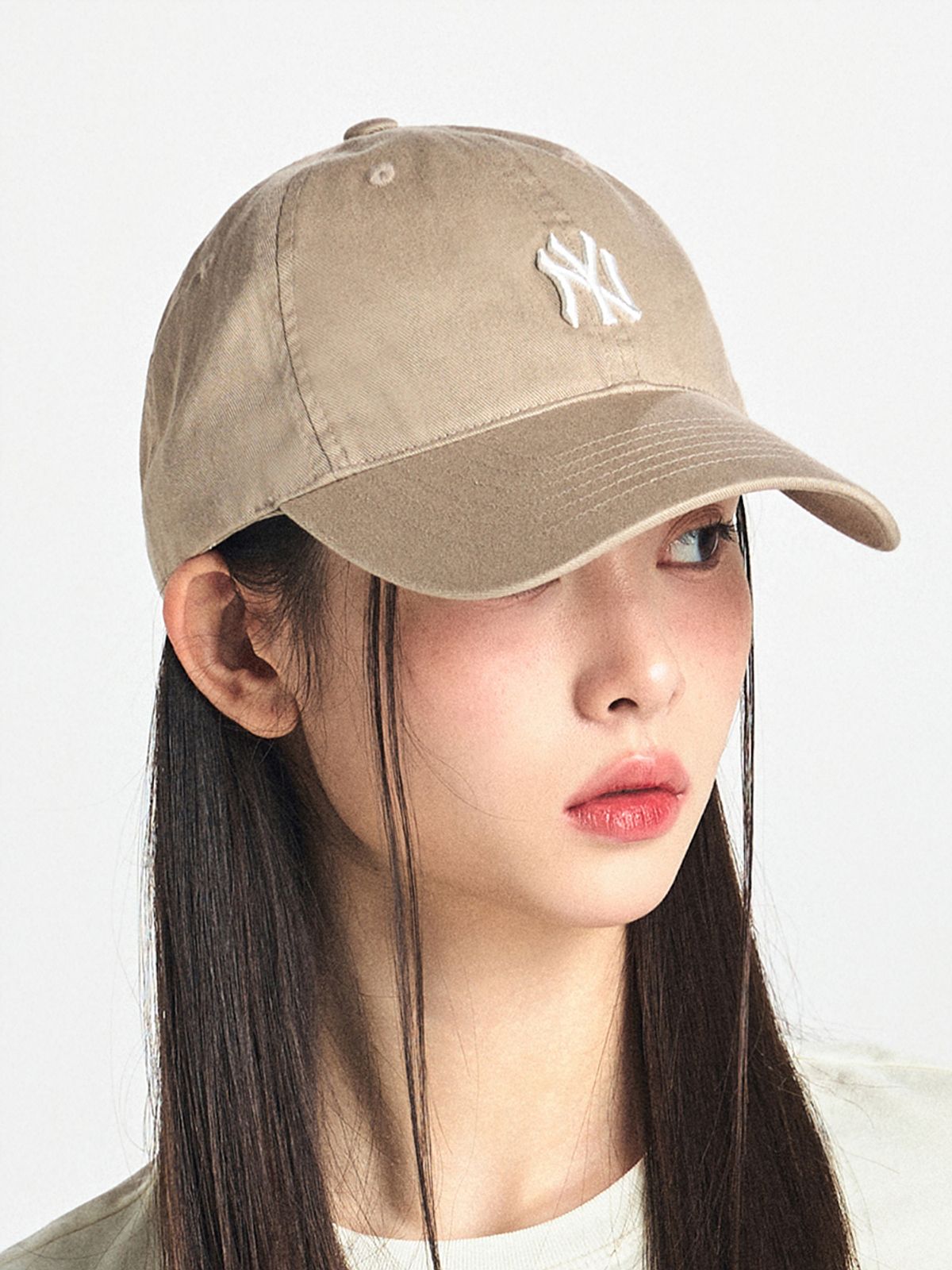 엠엘비(MLB) 루키 언스트럭쳐 볼캡 NY (Beige)
