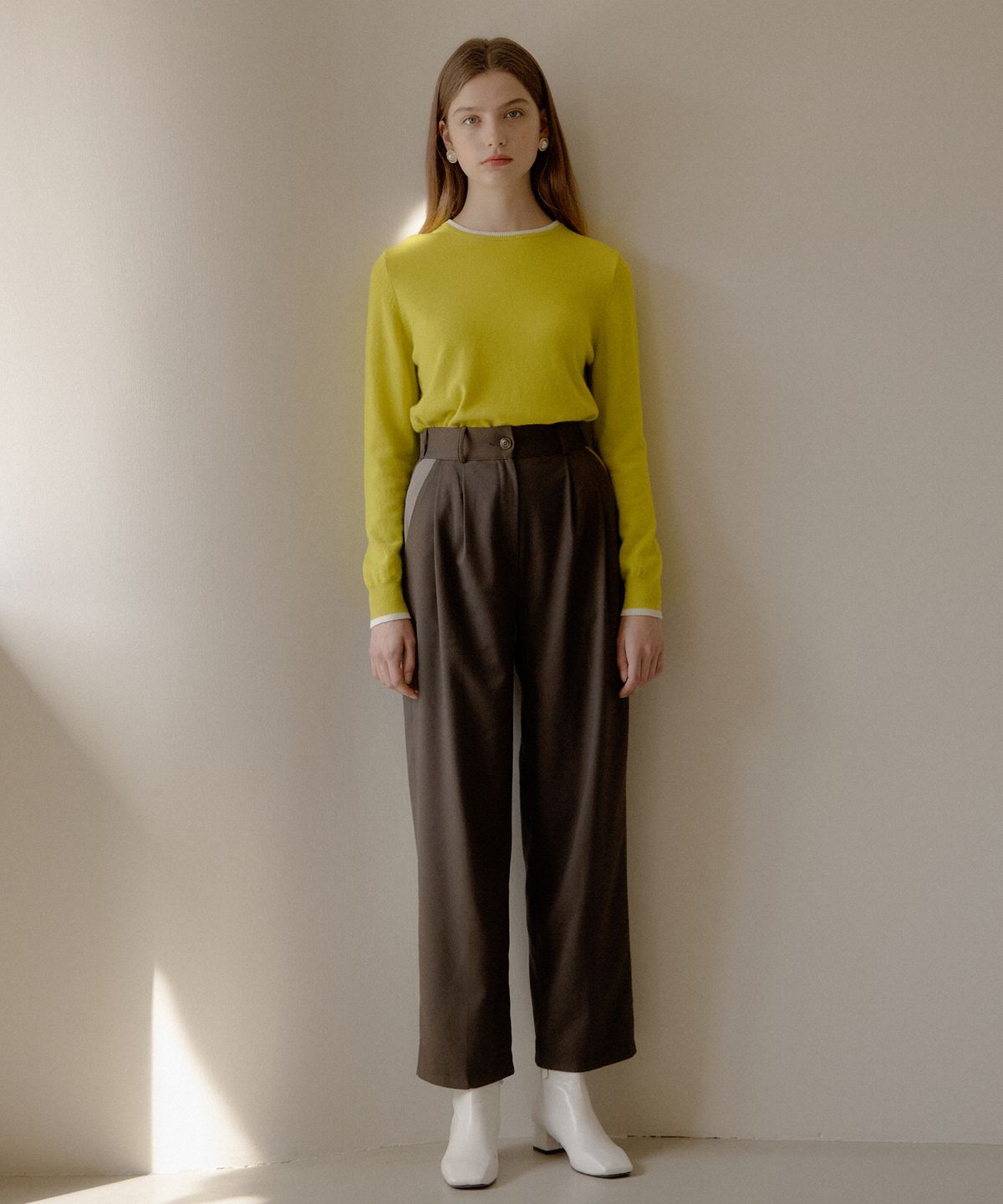 엽페(YUPPE) COLOR BLOCK PANTS_KHAKI