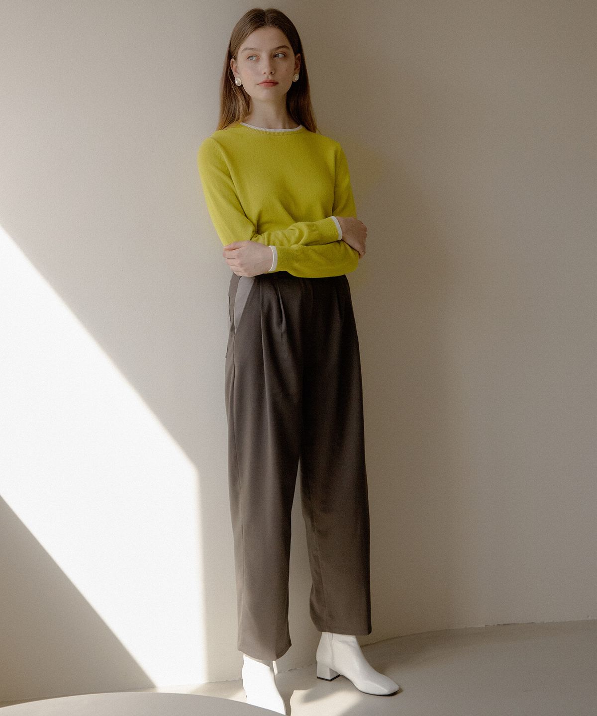 엽페(YUPPE) COLOR BLOCK PANTS_KHAKI