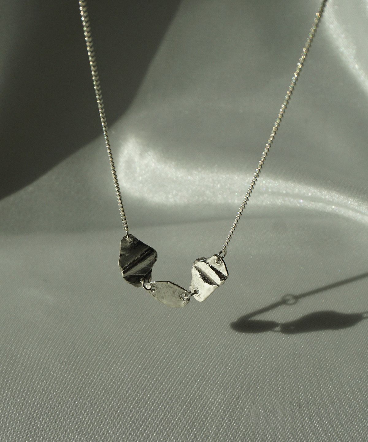 비자르 주얼리(BIZARRE JEWELRY) 티 컬렉션 목걸이 미니