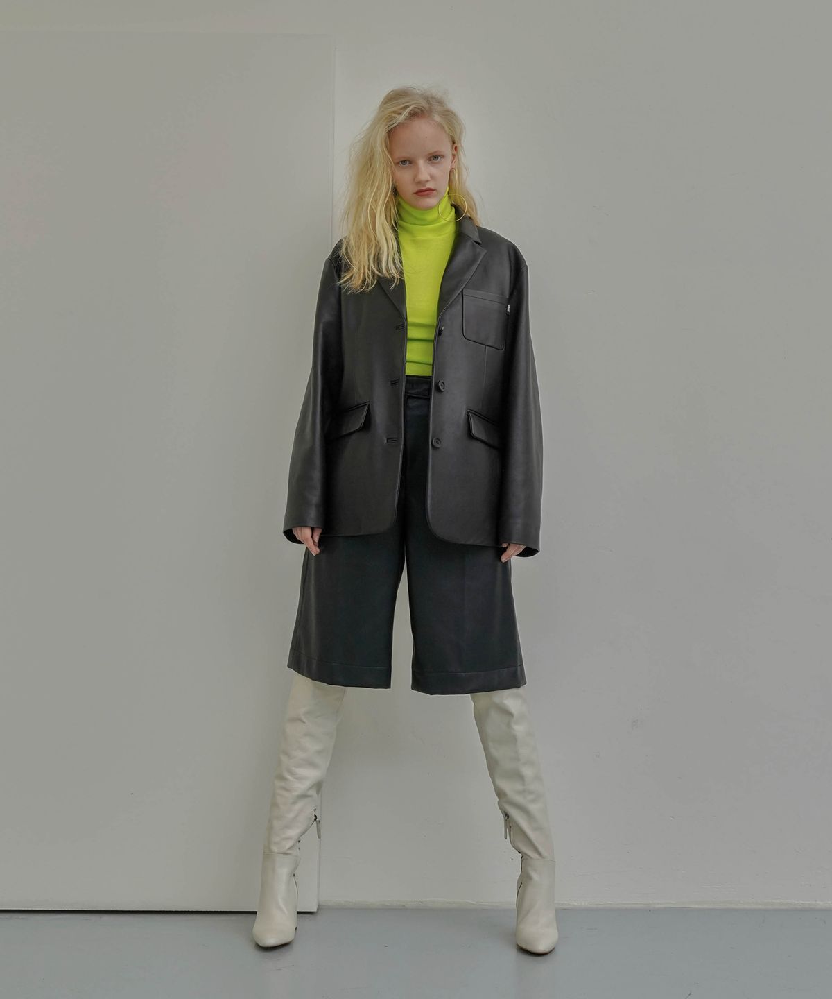 온느(ONNE) Oversized Lamb Skin Jacket Black