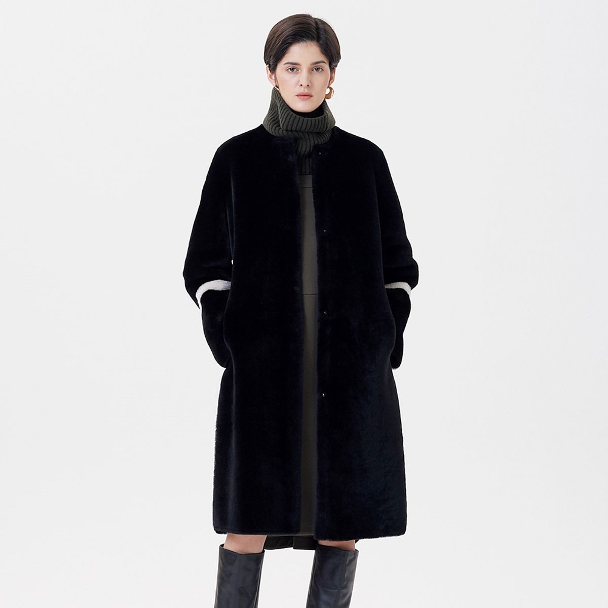 핀블랙(PINBLACK) REVERSIBLE MERINO MUSTANG LONG COAT BLACK