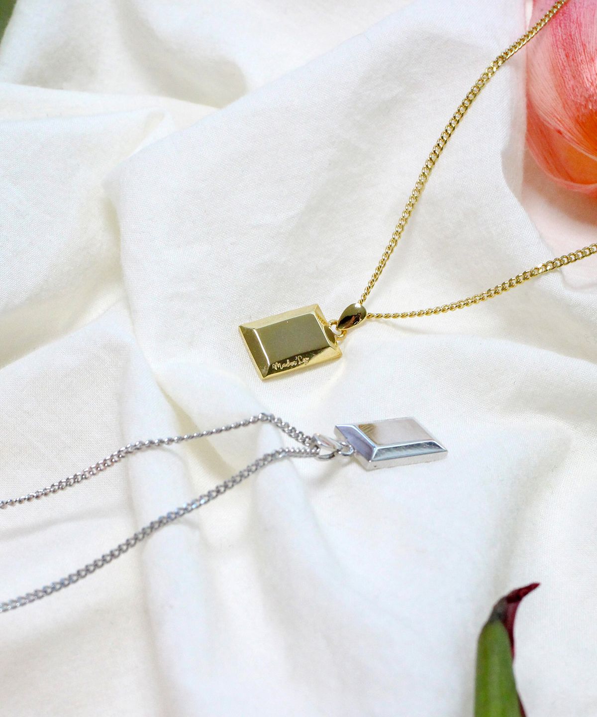 메이딘리(MADIN'LY) Cadre necklace
