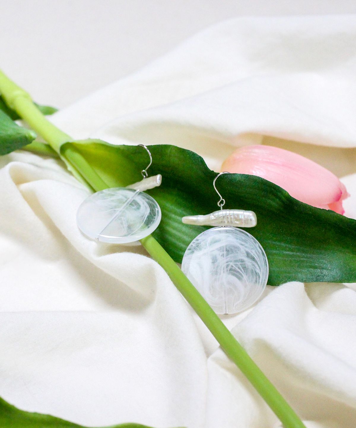 메이딘리(MADIN'LY) Crepe earring
