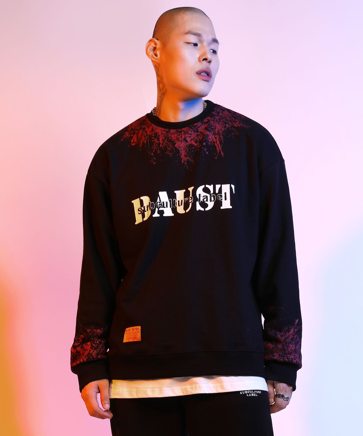 바우스트(BAUST) 블러드 펑크 나염 오버핏 맨투맨[BLACK]
