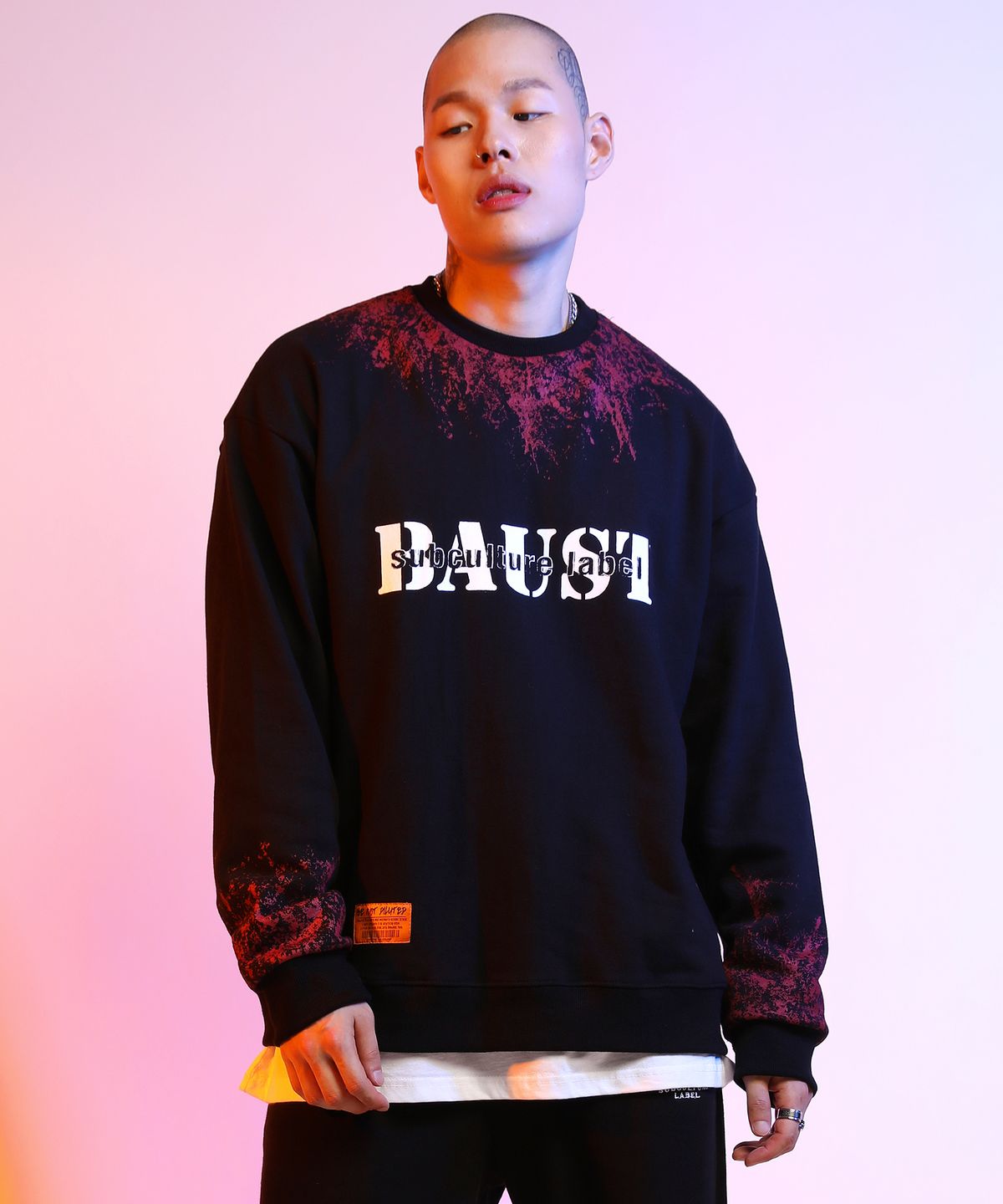바우스트(BAUST) 블러드 펑크 나염 오버핏 맨투맨[BLACK]