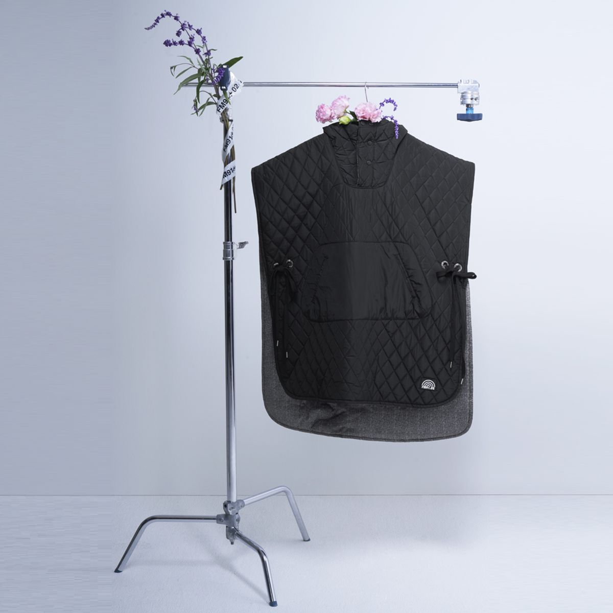에프엠9102(FM91.02) MATCHeS PADDiNG Pancho grey/black