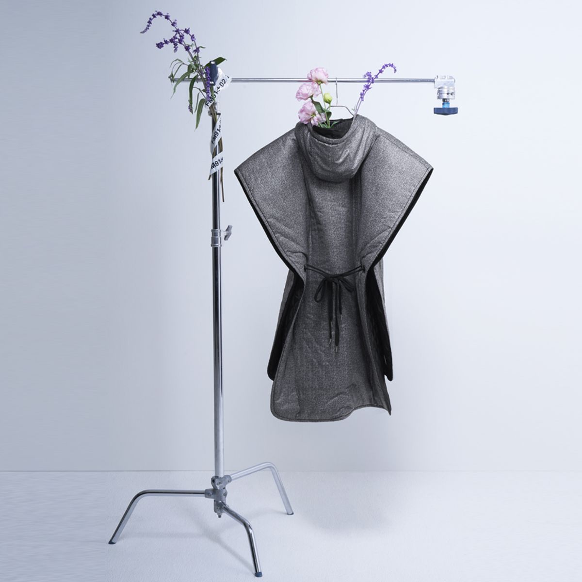 에프엠9102(FM91.02) MATCHeS PADDiNG Pancho grey/black