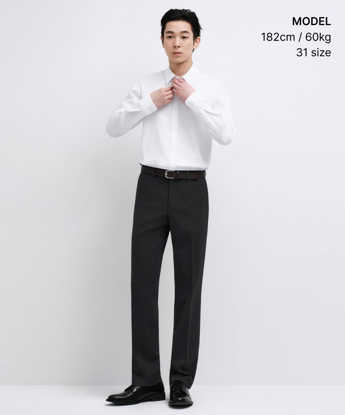 무신사 스탠다드(MUSINSA STANDARD) 세미 와이드 히든 밴딩 슬랙스 [다크 그레이]