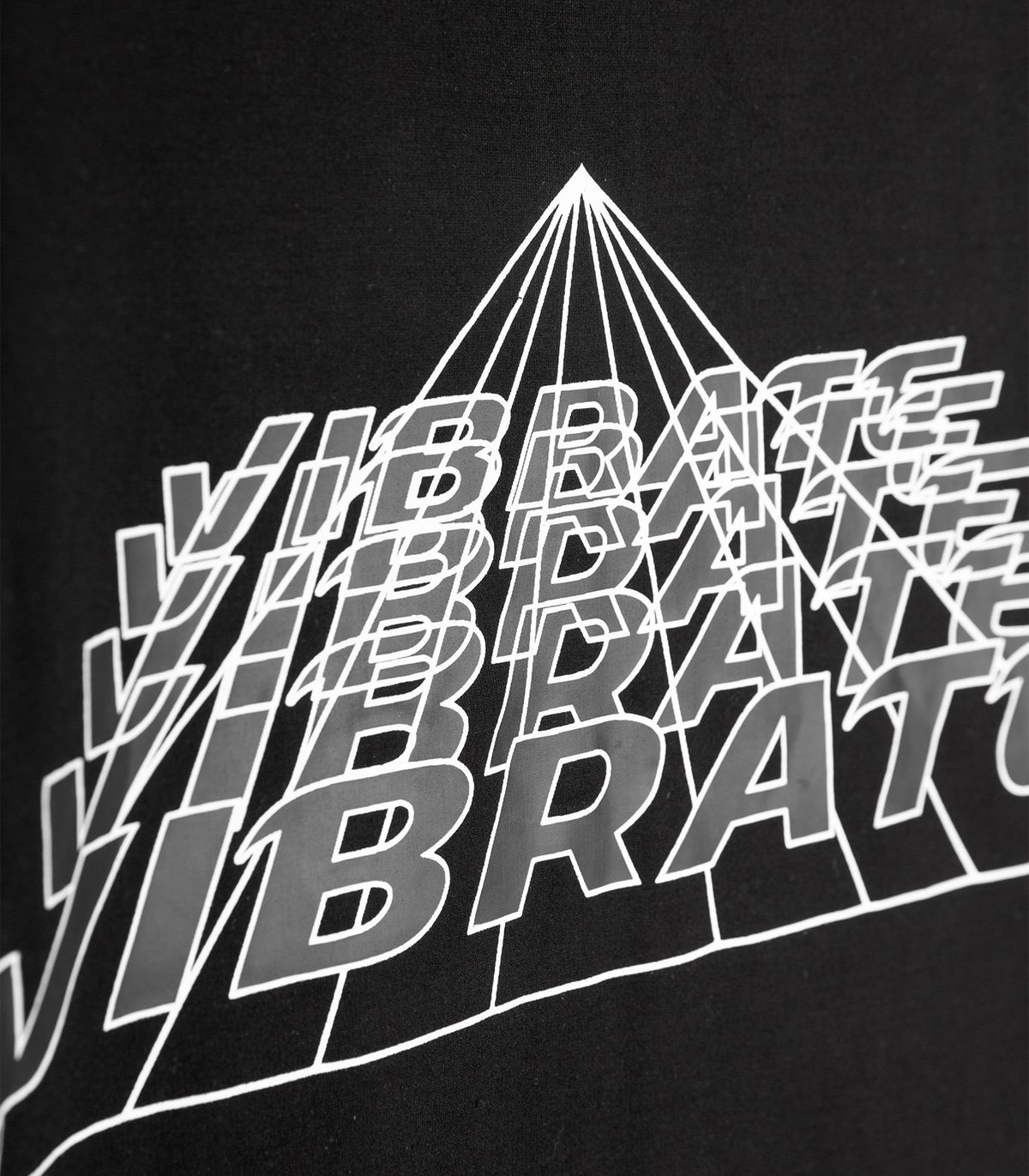 바이브레이트(VIBRATE) SPACE TRIP ART WORK ZIPUP (BLACK)
