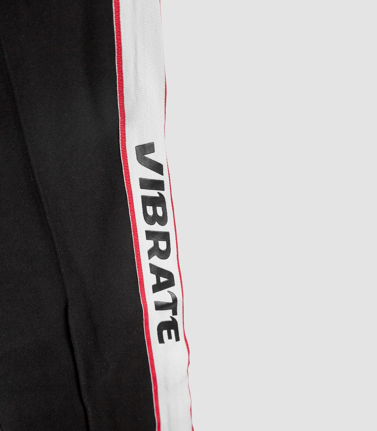바이브레이트(VIBRATE) SPACE TRIP ROAD PANTS (BLACK)