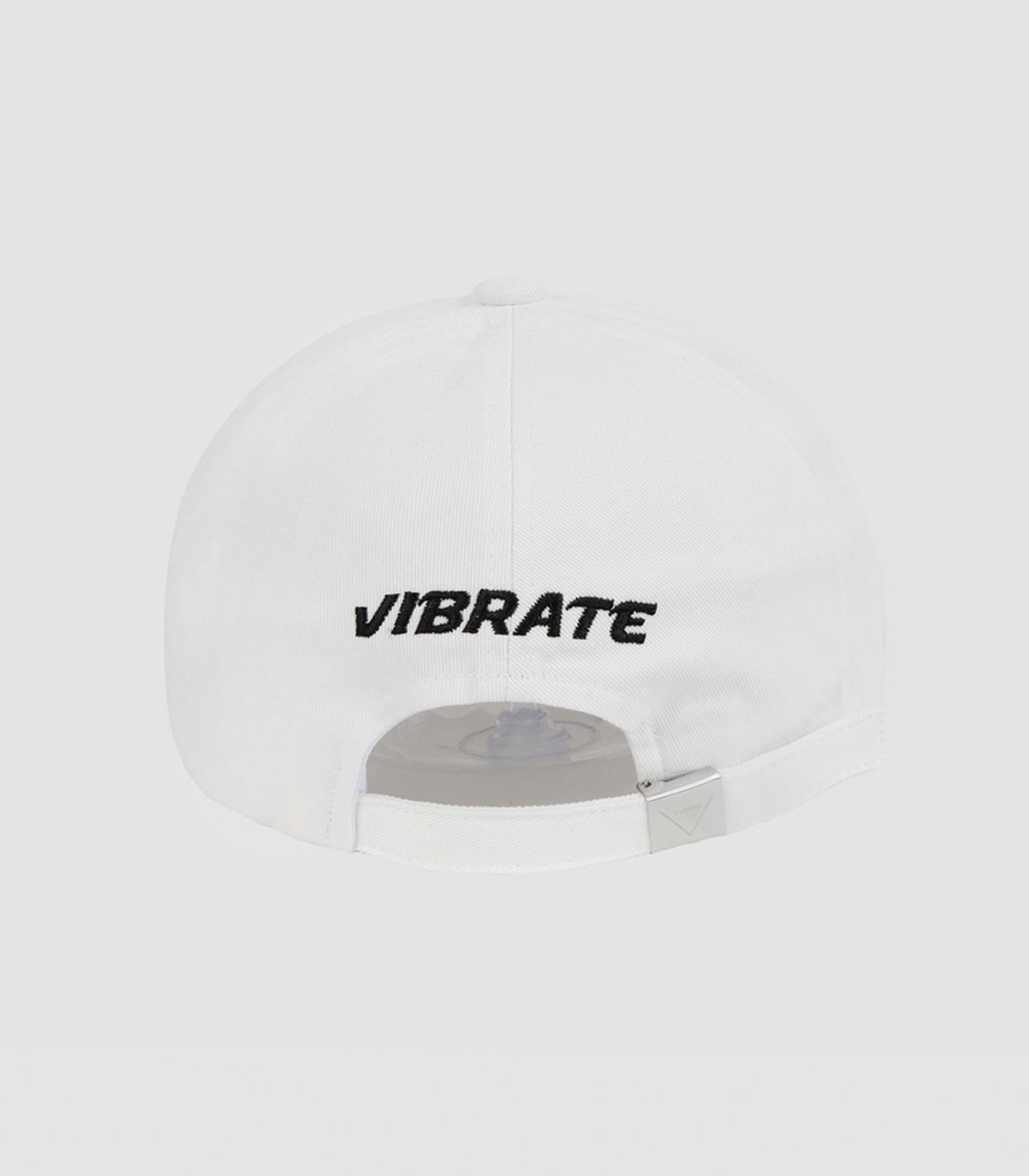 바이브레이트(VIBRATE) SIGNATURE NAME BALL CAP (white)