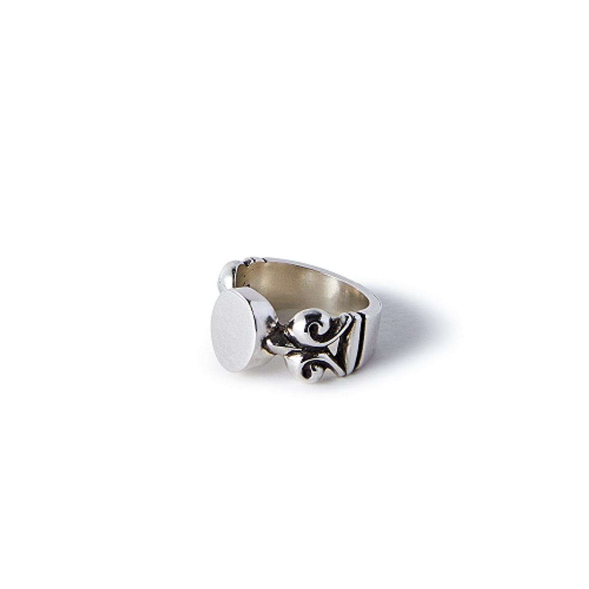 팬도럼주얼리(PANDORUMJEWELRY) Acanthus ring 1