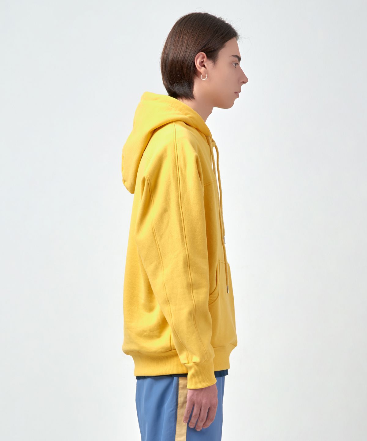 에스에스큐알(SSQR) Unisex Embroidered Hooded Sweatshirt KIZ_H_01_MUSTARD_LARGE