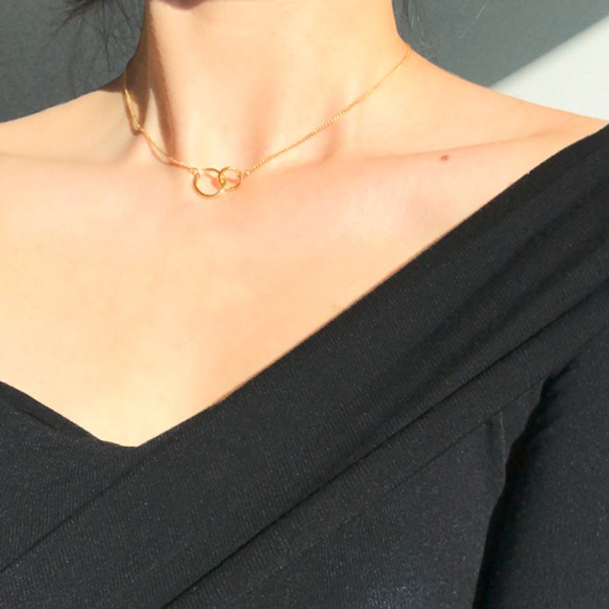 러쉬오프(RUSH OFF) Double Circle Pendant Gold Necklace / 써지컬스틸 더블 써클 펜던트 골드목걸이