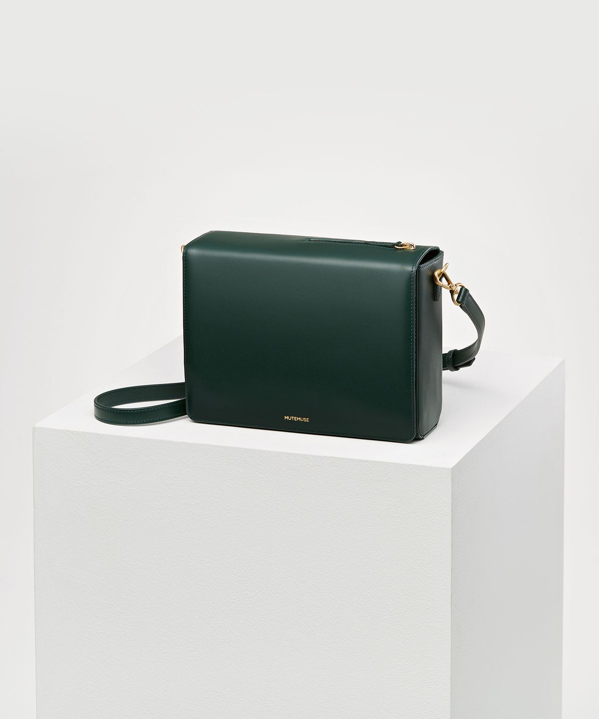 뮤트뮤즈(MUTEMUSE) AMUSE Bag (Green)