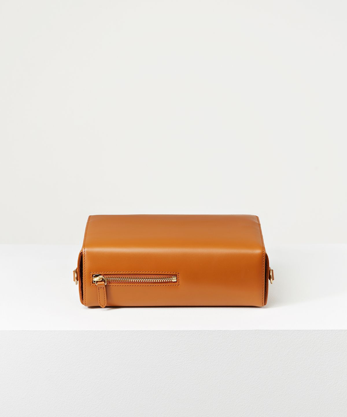 뮤트뮤즈(MUTEMUSE) AMUSE Bag (Camel)