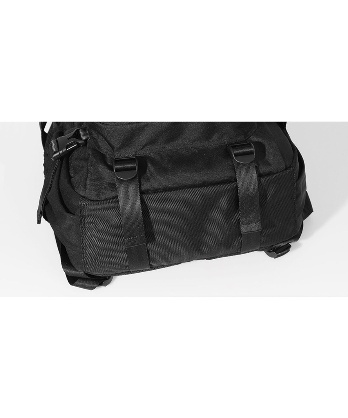 써드위브(THIRDWEAVE) VAULT BACKPACK / BLACK