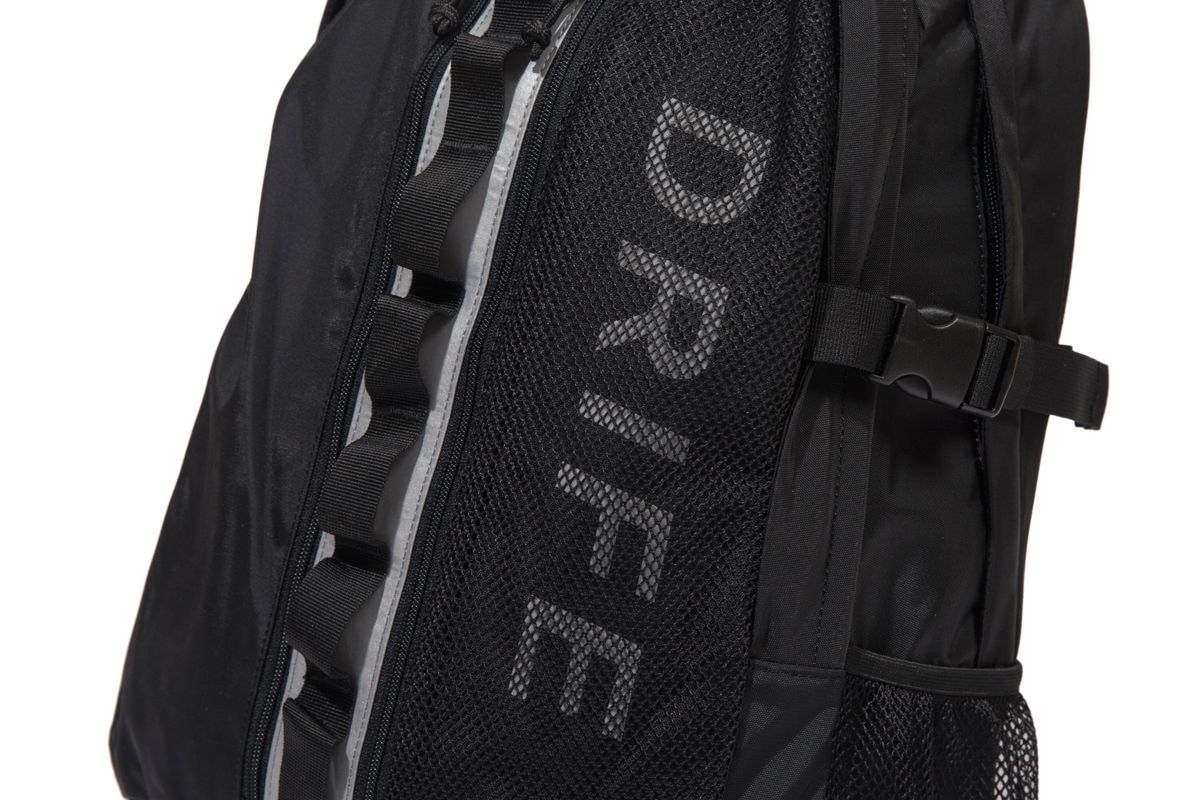 드라이프(DRIFE) MEDIAN BACKPACK - BLACK