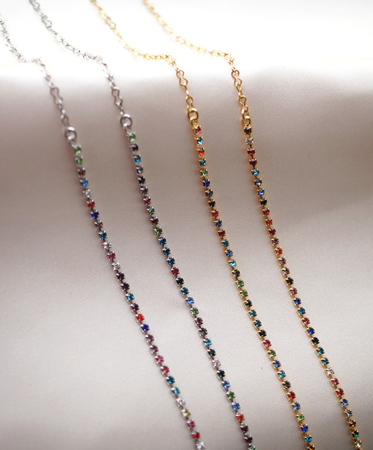 트레쥬(TREAJU) Rainbow color cubic glasses chain