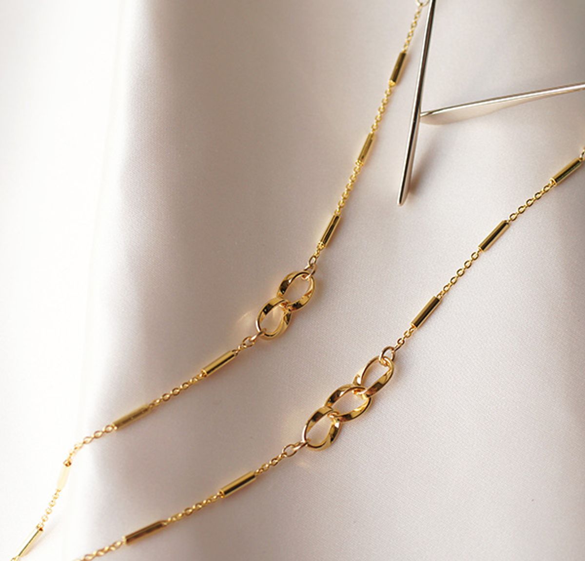 트레쥬(TREAJU) Mini bar shape link glasses chain