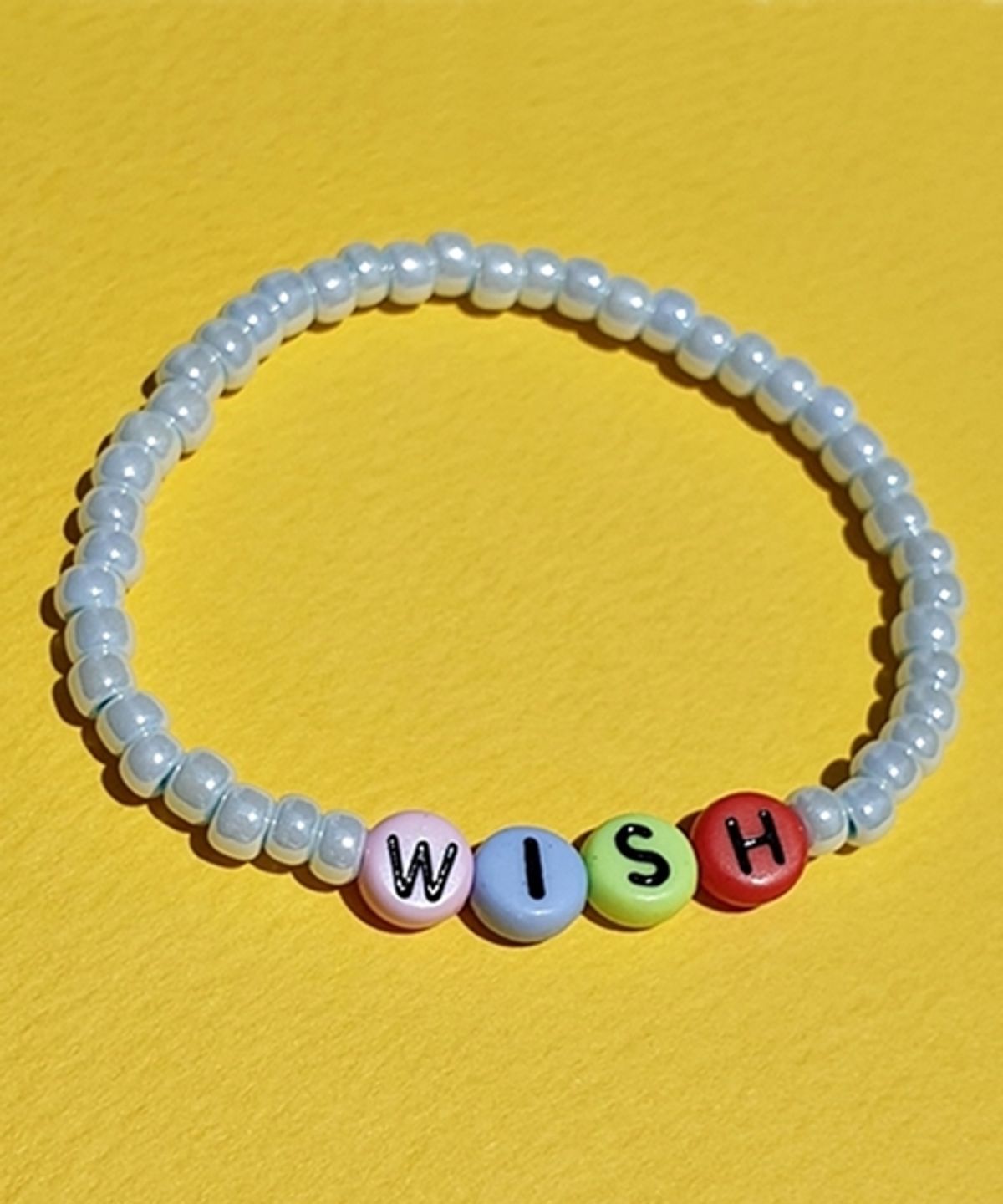 봉보(BONBEAU) Color point initial beads bracelet 이니셜 컬러포인트 비즈팔찌 3color