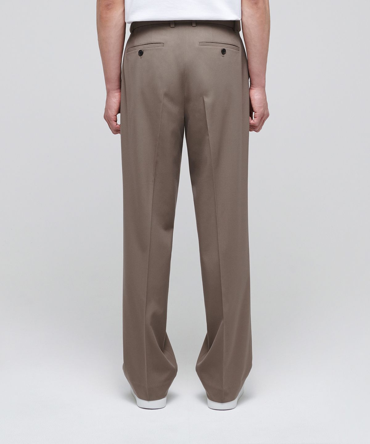 무신사 스탠다드(MUSINSA STANDARD) 라이트웨이트 와이드 히든 밴딩 슬랙스 [더스티 베이지]