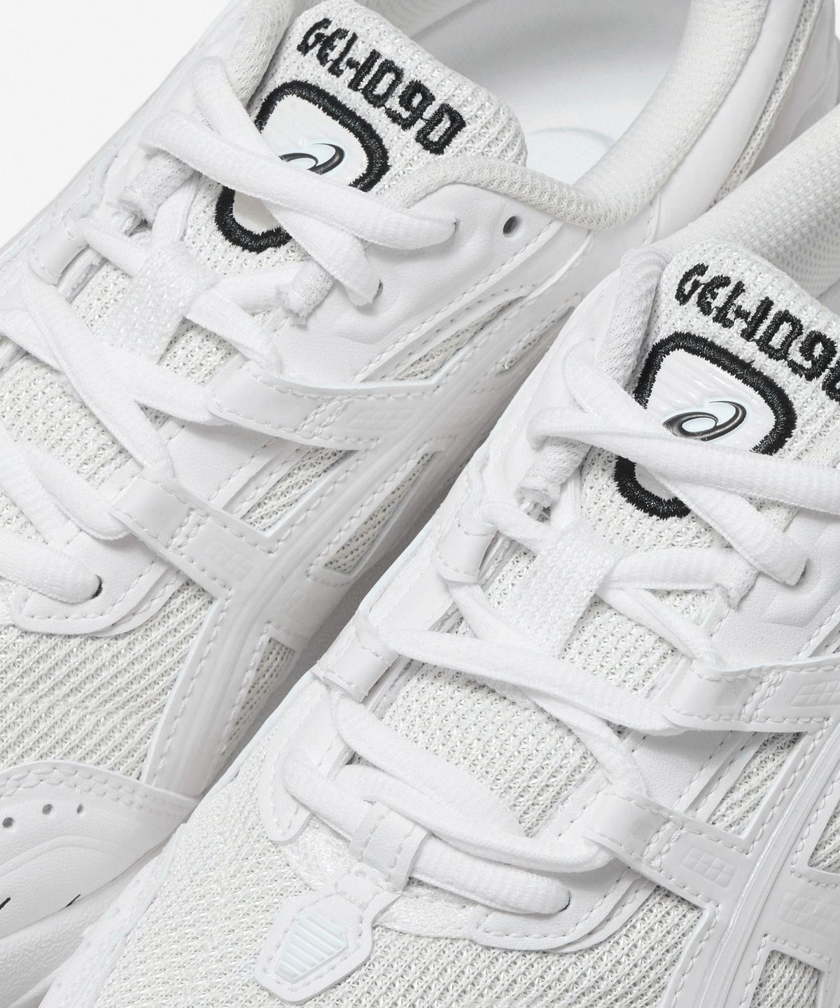 아식스(ASICS) 젤-1090 W - 화이트 / 1022A215-101