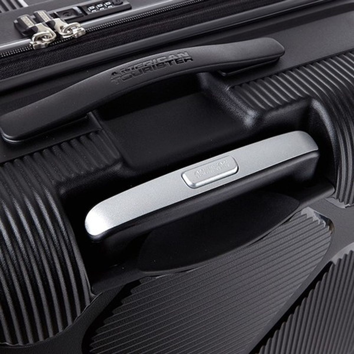 아메리칸투어리스터(AMERICAN TOURISTER) INSTAGON 캐리어 81/30 EXP TSA V2 JET BLACK HJ419013