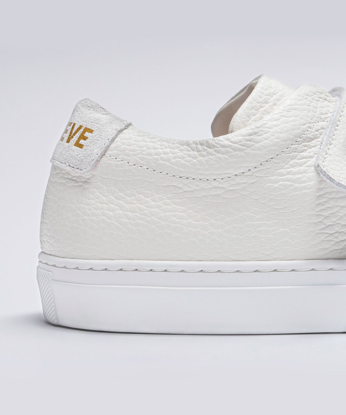 콜레브(COLLEVE) Gilda White Velcro