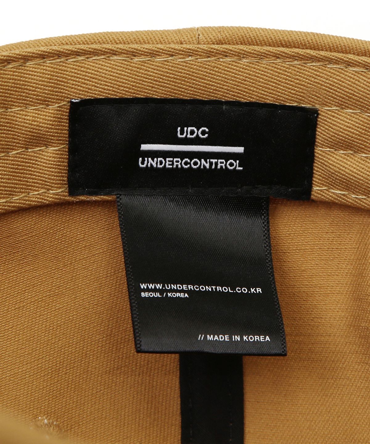 언더컨트롤(UNDERCONTROL) 코튼 로고 볼캡 SERIF UDC / AUTHENIC B B / MUD YELLOW